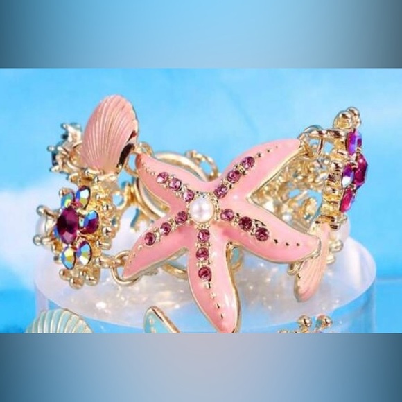Pink Shell and Starfish Cubic Zirconia Bracelet - Picture 5 of 8